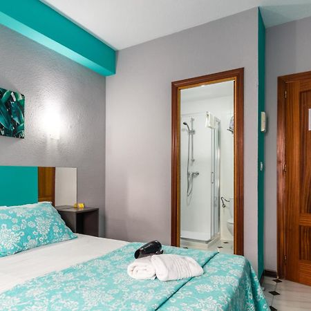 Hostal Tropical Almunecar Ngoại thất bức ảnh