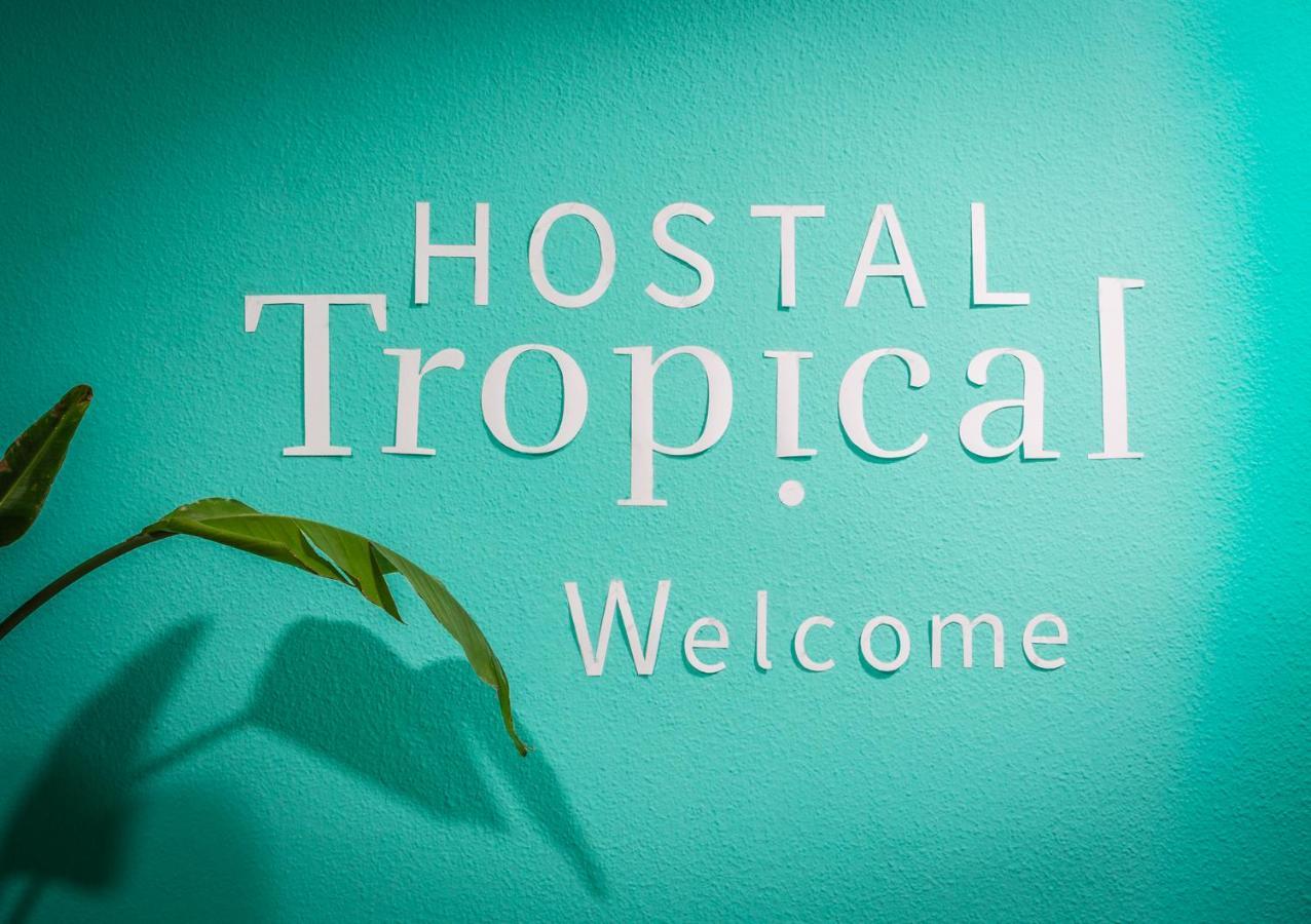 Hostal Tropical Almunecar Ngoại thất bức ảnh