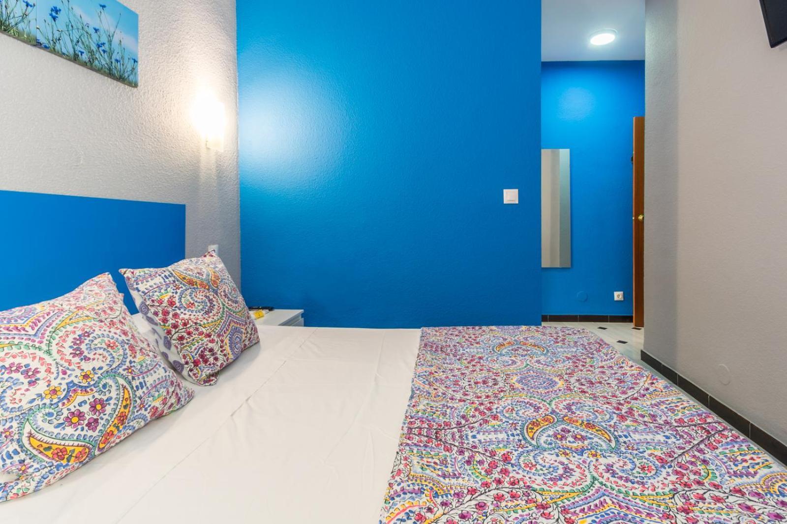 Hostal Tropical Almunecar Ngoại thất bức ảnh